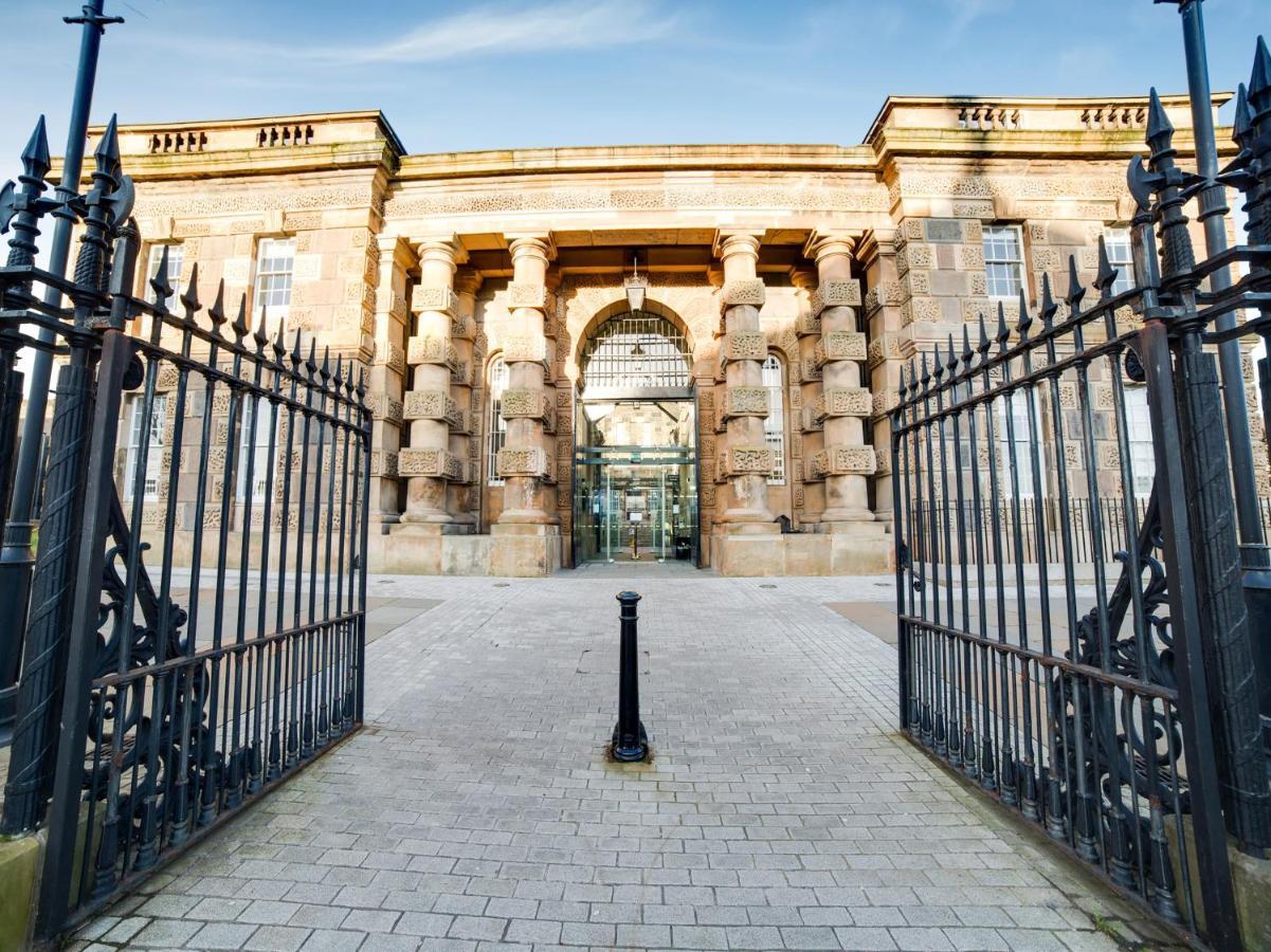 The Old Bank, Crumlin Road Белфаст Экстерьер фото